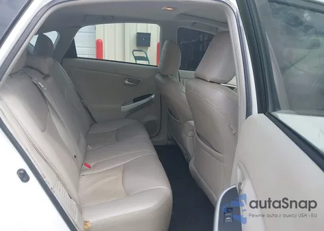 2015 Toyota Prius Three z USA, uszkodzony, nr VIN JTDKN3DU3F0442319